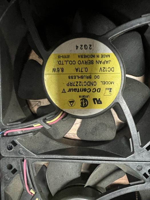 продам куллера вентиляторы промышленные 12/24 вольта