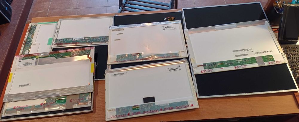 Martyce do laptopa 15,6" lub 17,3 stary model nie slim