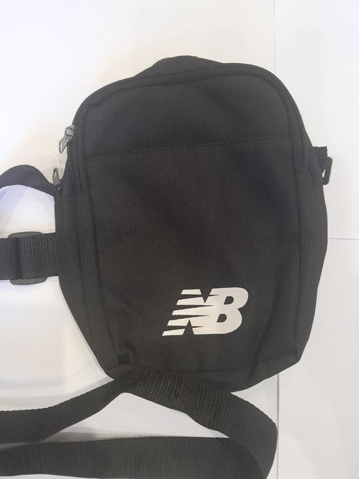 Сумка New Balance через плече