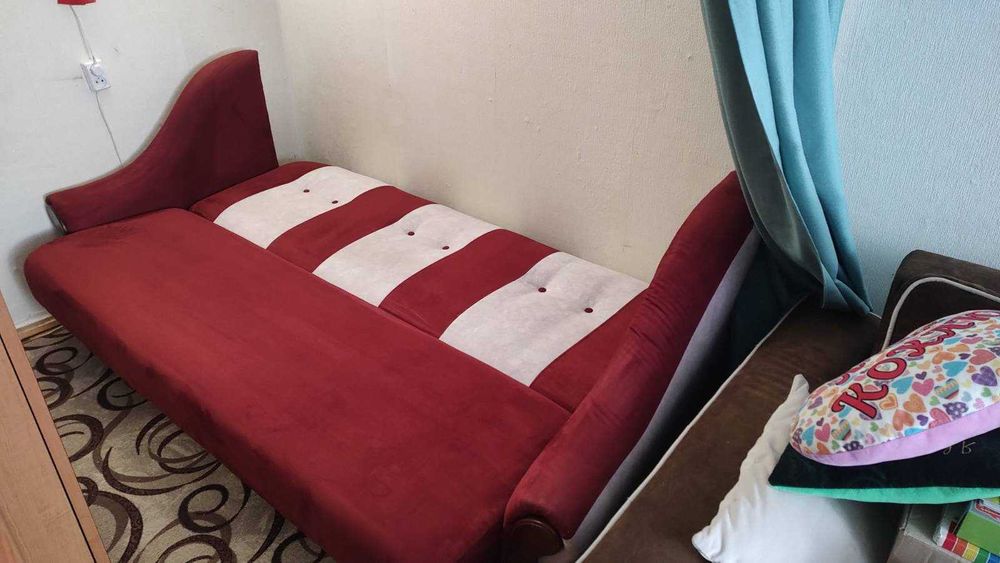 Продам диван-книжка