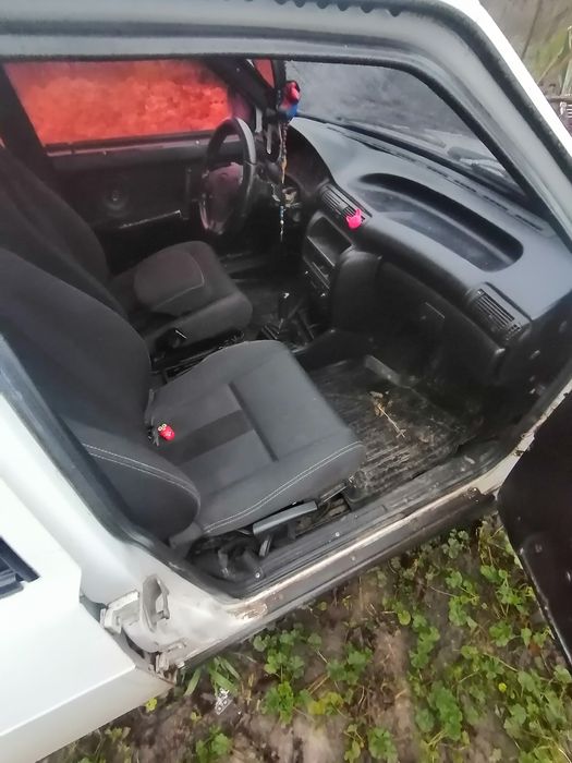 Продам  ВАЗ 2109 цілою або на запчастини