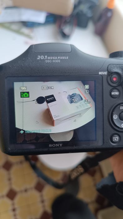 Máquina fotográfica Sony H300 20.1mpx zoom óptico 35x video hd complet