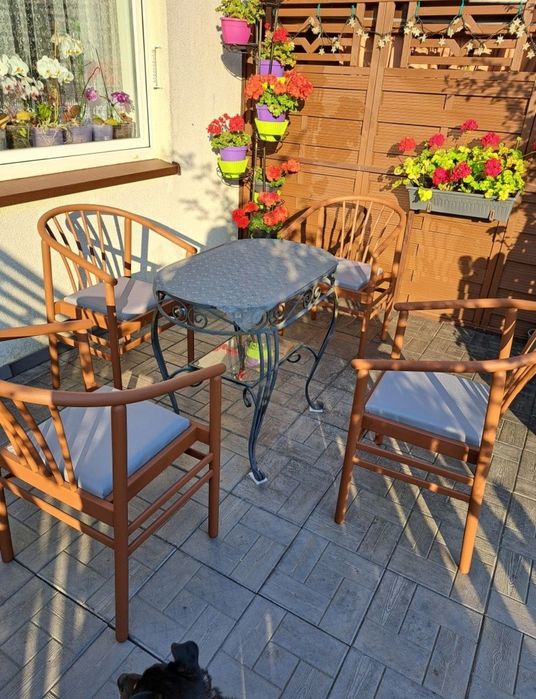 Foteliki tarasowe pod dach