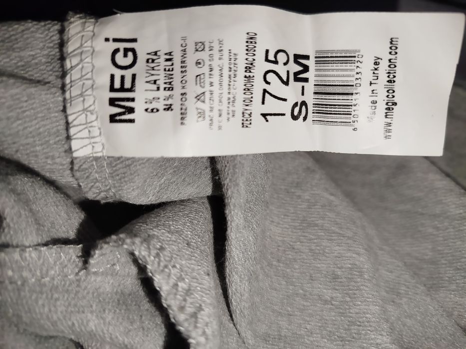 By Megi bluza sukienka