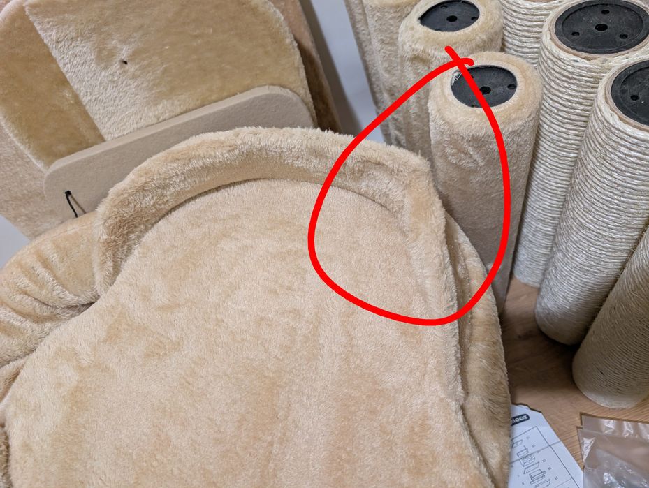 La Digue III Drapak Dla Kota Beżowy 69X69X163Cm Uszkodzony DUŻY