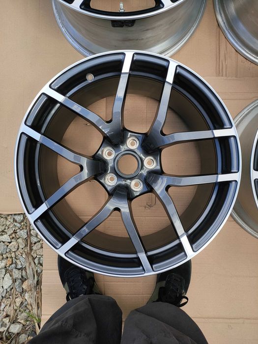 Felgi Rays Nismo V2 5x114.3 R19 9.5J, 10.5J(Nissan 370Z)