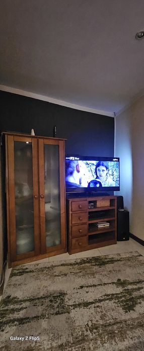 Móveis em carvalho ,em excelente estado