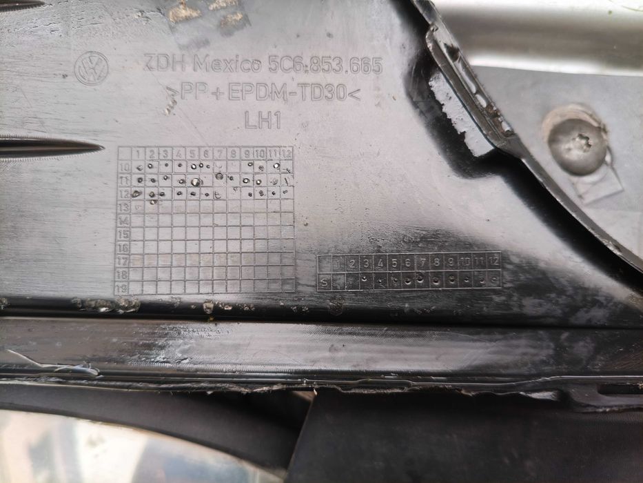 Заглушка противотуманки WW Jetta