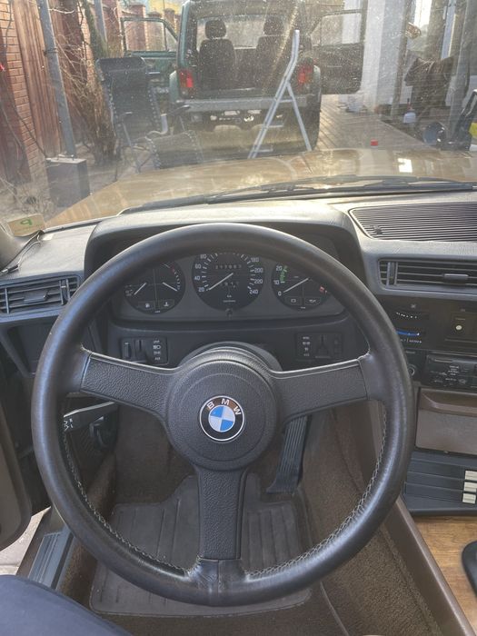 Bmw 7 e23 дві шт не завершений проект