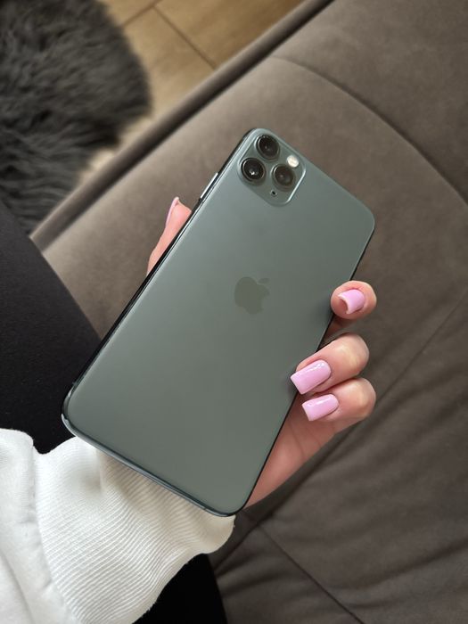 Продам Iphone 11 pro max 64gb