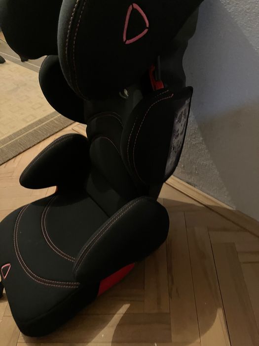 Fotelik samochodowy Takata Maxi
15-36kg (grupa 2/3)