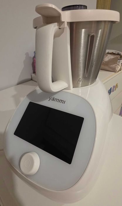 Yammi 3 – Semi-Nova + Acessórios