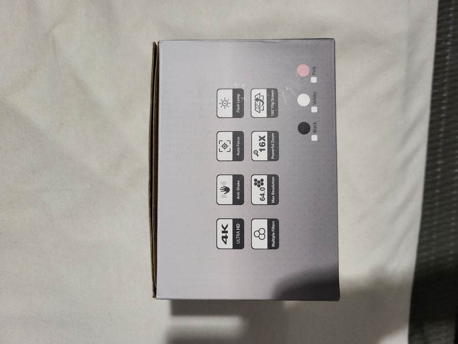 Цифрова камера DC103