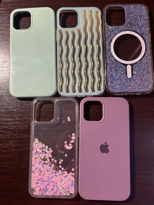Чохли на iphone 12