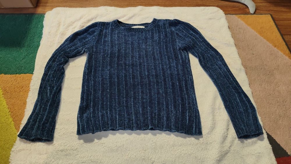 Zestaw swetrów damskich