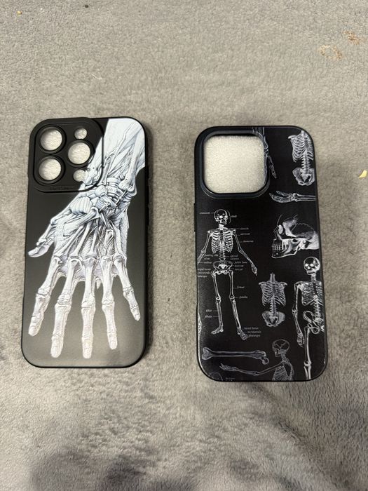 Продам нові чохли на apple iphone 16 pro