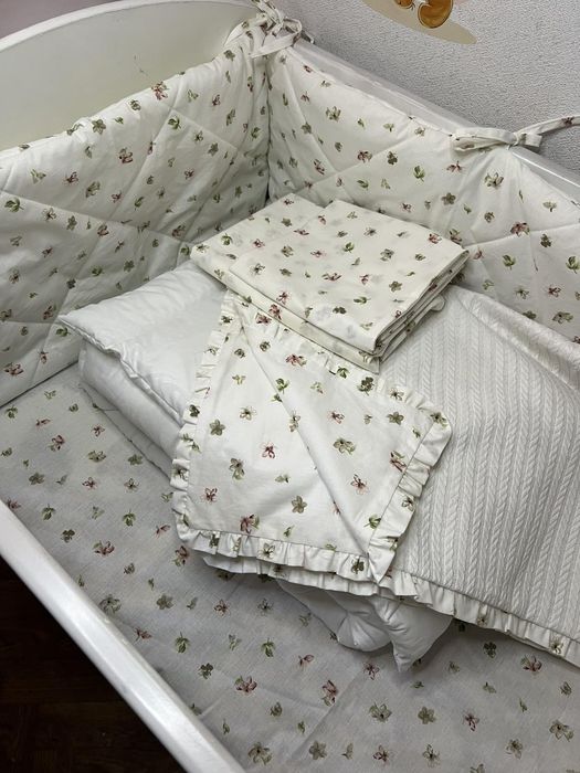 Набір в дитяче ліжечко