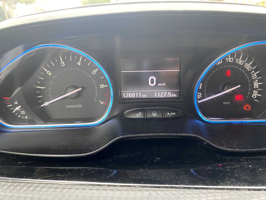 Peugeot 2008 1.2 PureTech Allure 2017