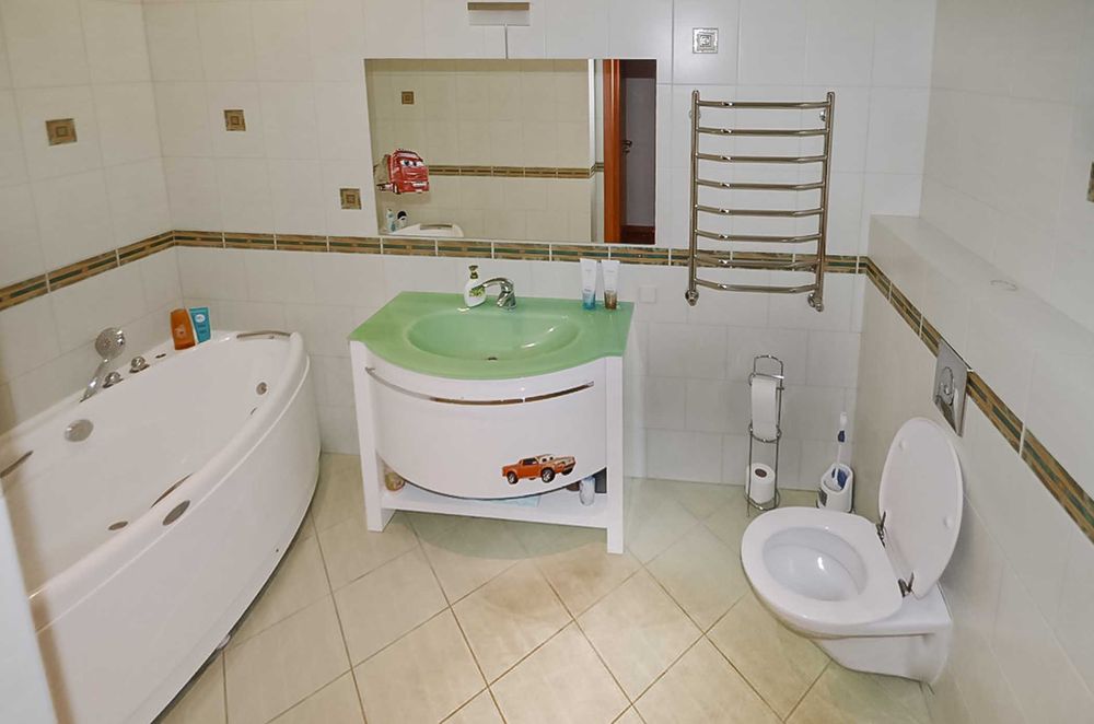Оренда, Євгена Коновальця, 32Б, 3 кімнати, 117 м², Kiyv rent apartment