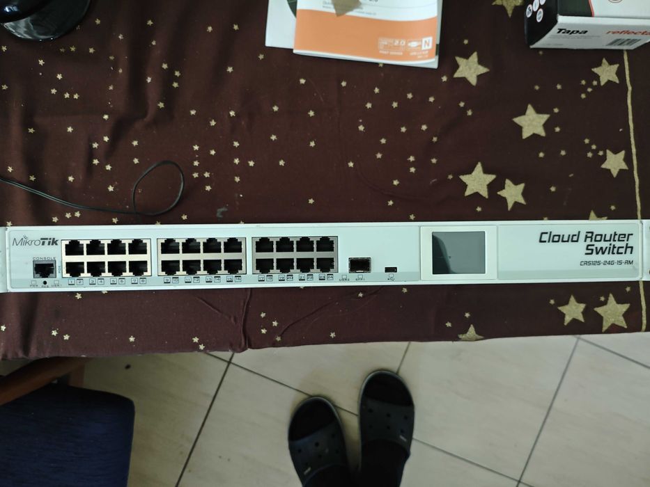 MikroTik CRS125-24G-1S-RM, 24x Gigabit, sprawny, zasilacz, bez pudełka.