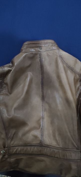 Blusão em pele Massimo Dutti (M)