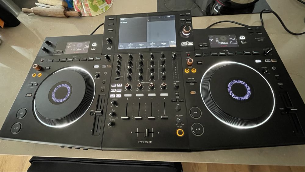 Pioneer Opus Quad + Mala UDG (c/garantia)