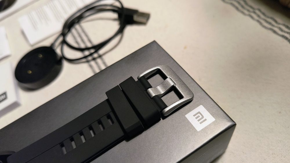 Smartwatch Xiaomi Mi Watch, czarny, amoled, idealny