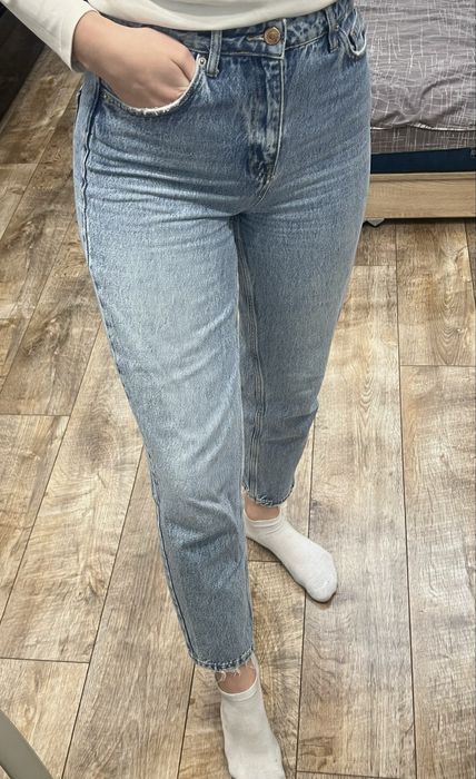 Джинси жіночі мом