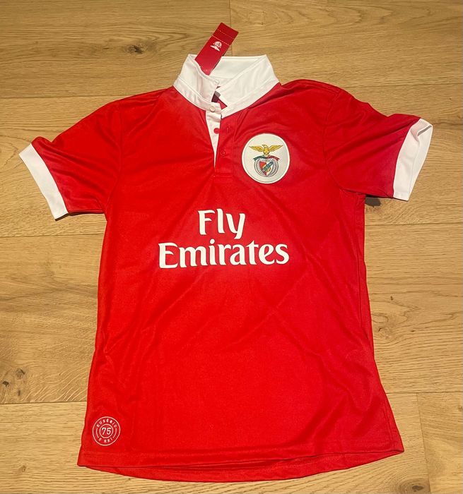 Blusa nova Benfica S com etiqueta