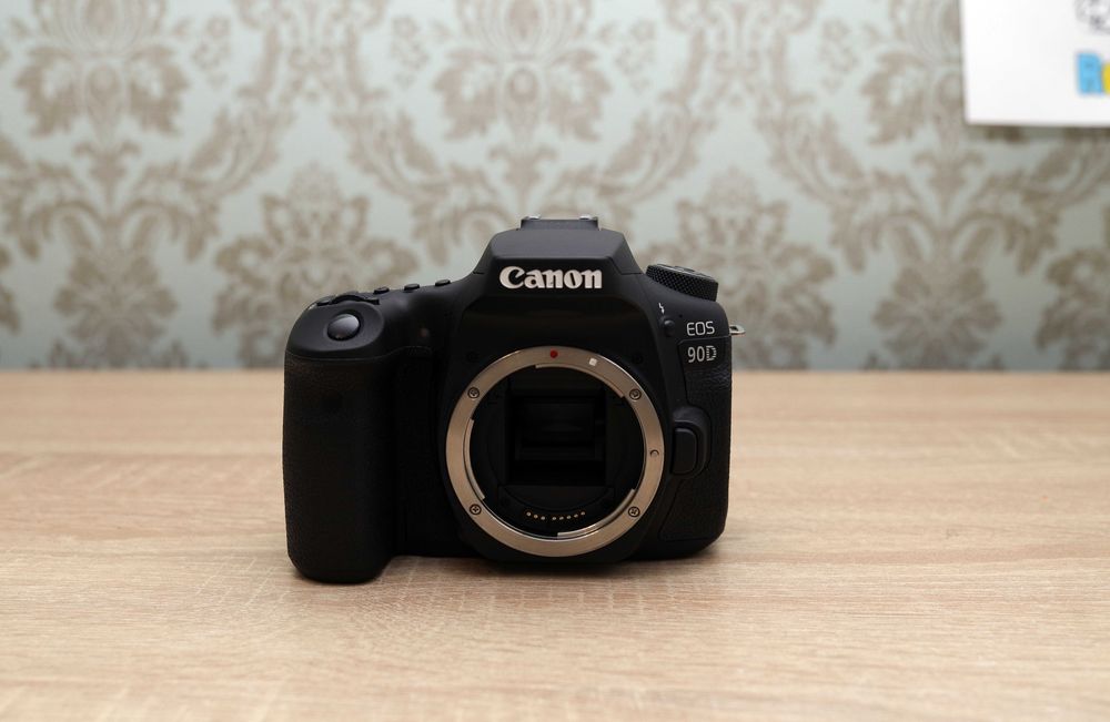 Canon 90D,стан нового!