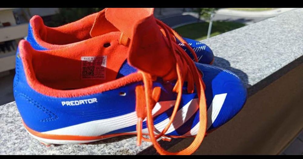 Vendo chuteiras quase novas