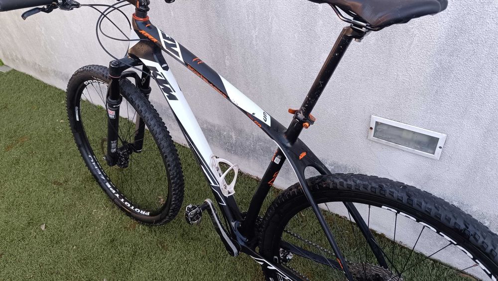 Bicicleta KTM Aera Pro