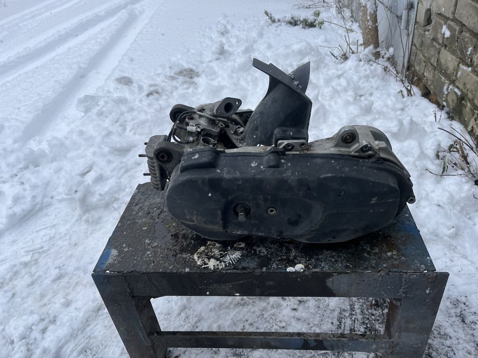 Двигун оригінал картера мотор Suzuki lets 2 3 1 verde