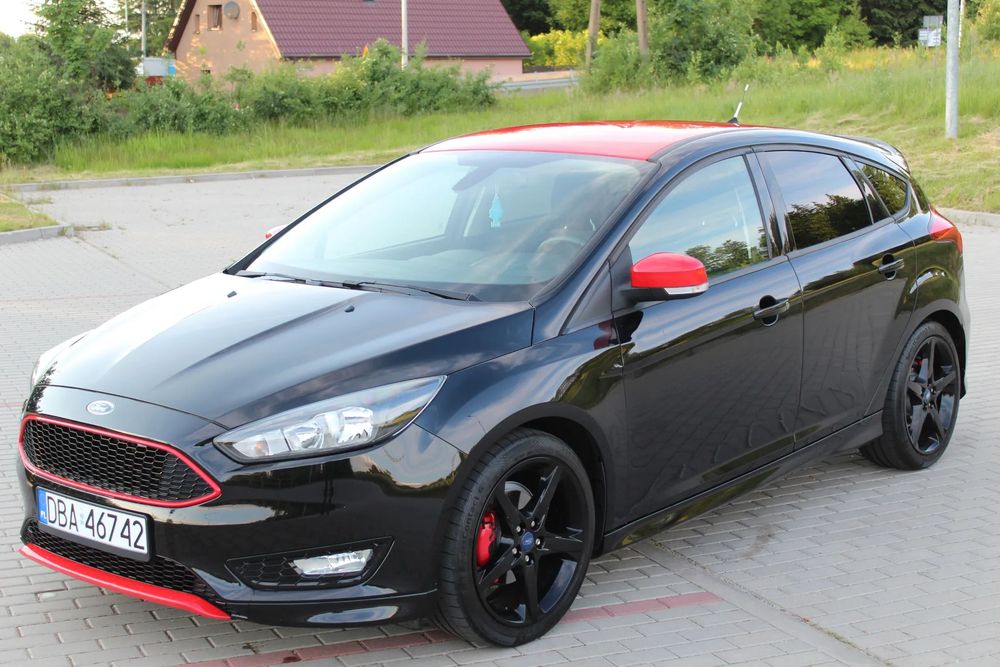 Ford Focus ST line gwarancja przebiegu STAN IDEALNY