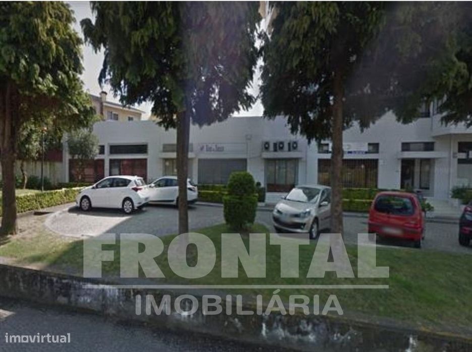 Loja com Rentabilidade Superior a 6% | Centro da Maia, Moreira, Maia