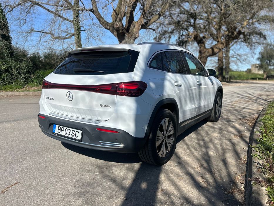 Mercedes Eqa 300 de 2024