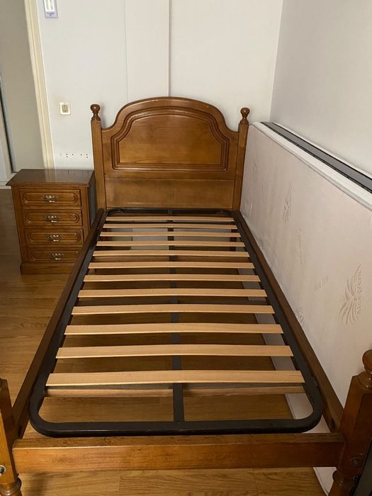 Mobília de Quarto Individual em Bom Estado