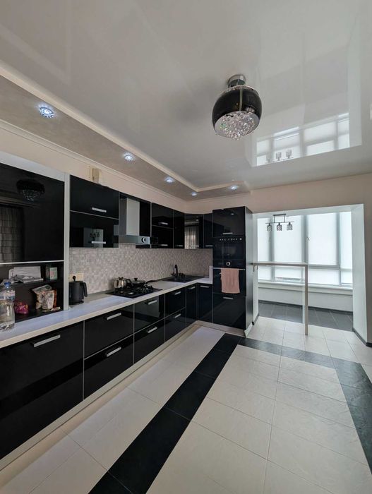 Продаж найдешевої 5 кімнатної квартири в новобудові у Хмельницькому