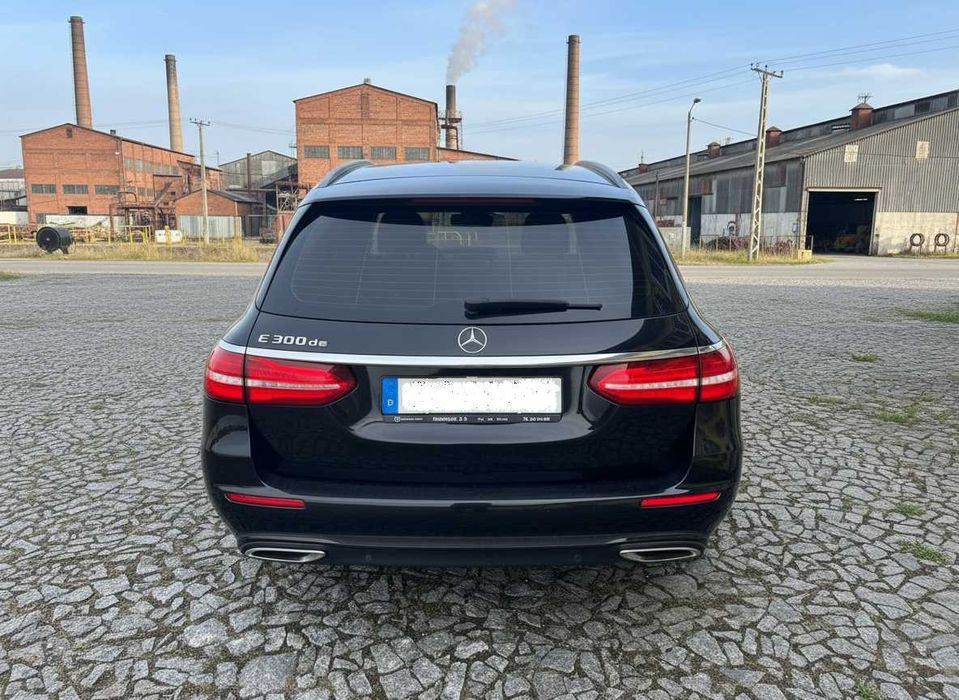 Mercedes-Benz E 300 de