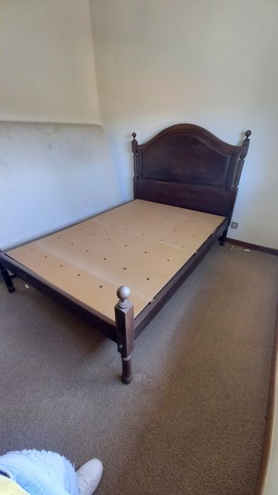Cama de casal Madeira
