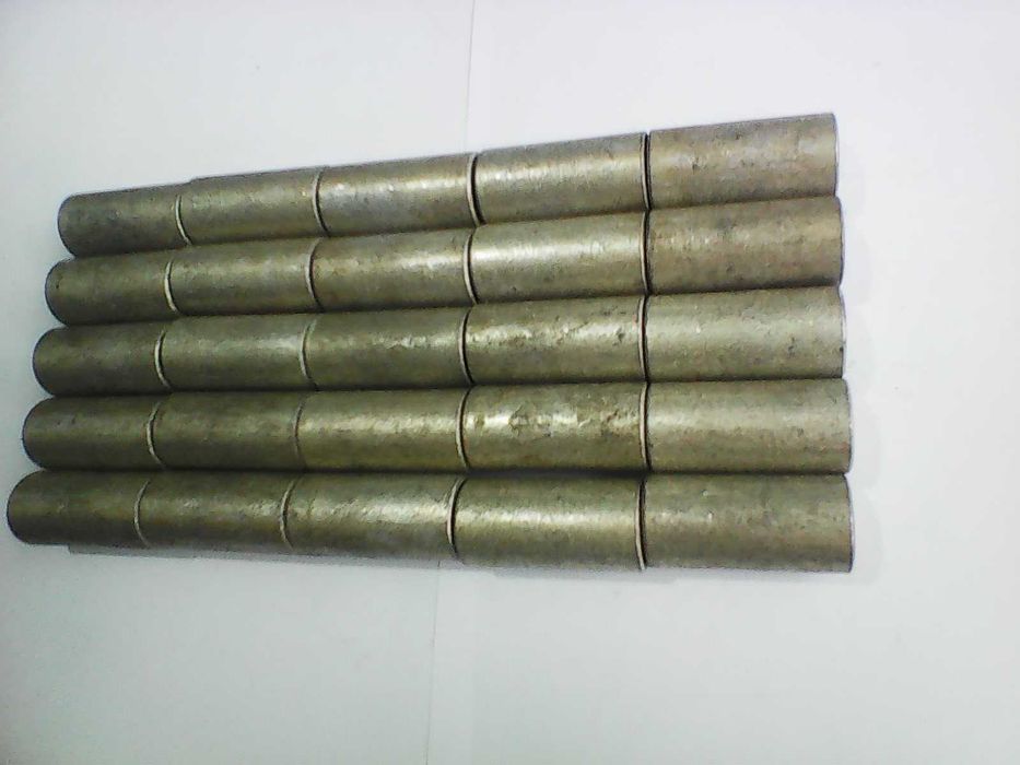 TULEJA dystansowa gwintowana 45 x 22 ; M - 14