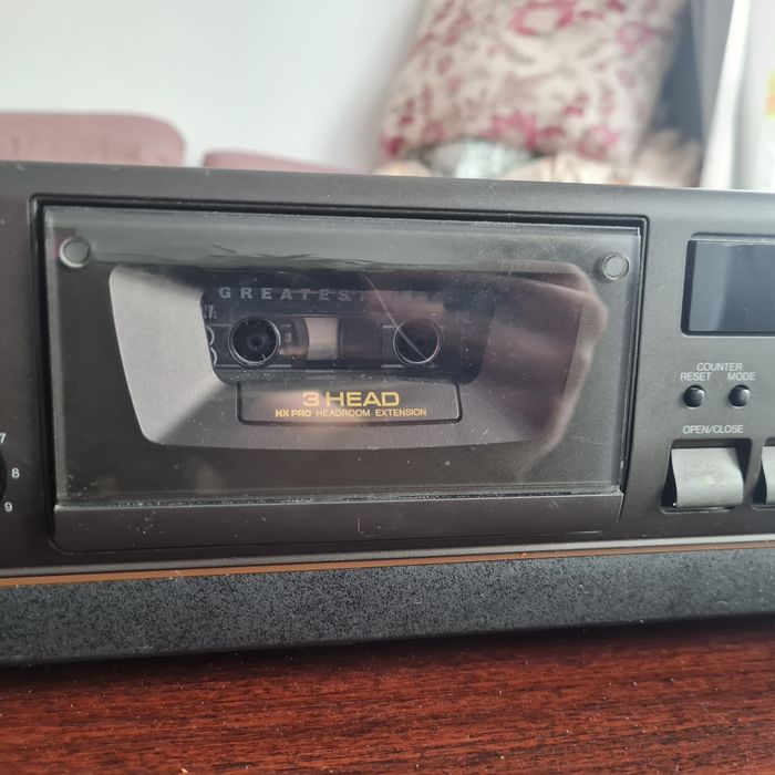 magnetofon kasetowy Technics RS-BX646, model typu 3-head wyprodukowany w Japonii.
