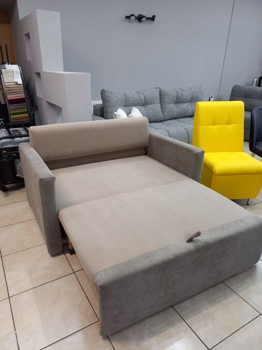 Диван-малютка.Новий.