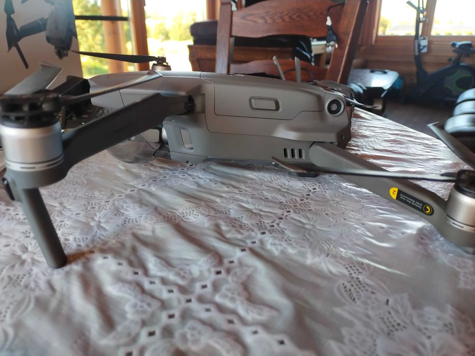 DJI Mavic 2 Zoom - bogaty zestaw