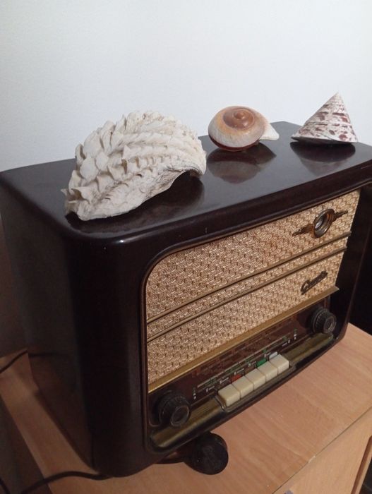 Rádio antigo Marca Graets