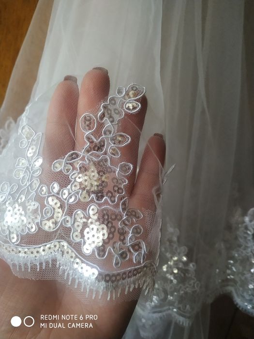 Фата весільна нова