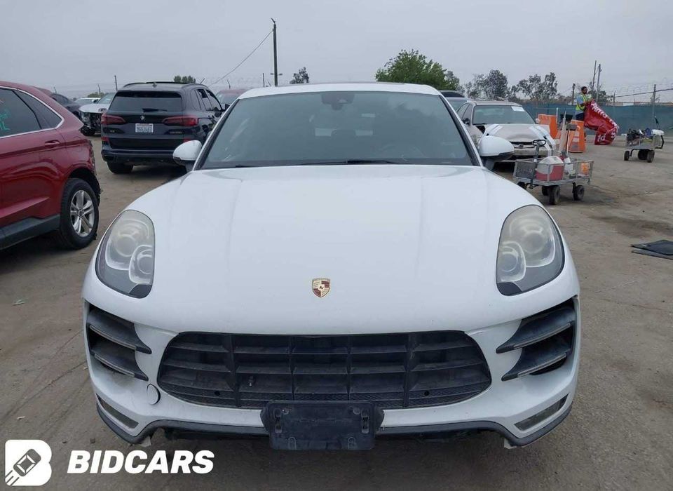 Części do Porsche Macan Turbo 2015 3.6L AWD, wersja USA.