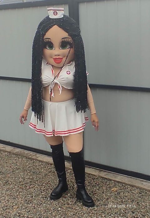 Аниматор. Ростовая кукла поздравит с праздником.