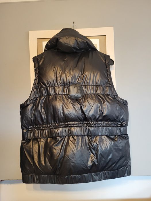 Bastet L kamizelka odpinana krótka długa klamry czarna gruba