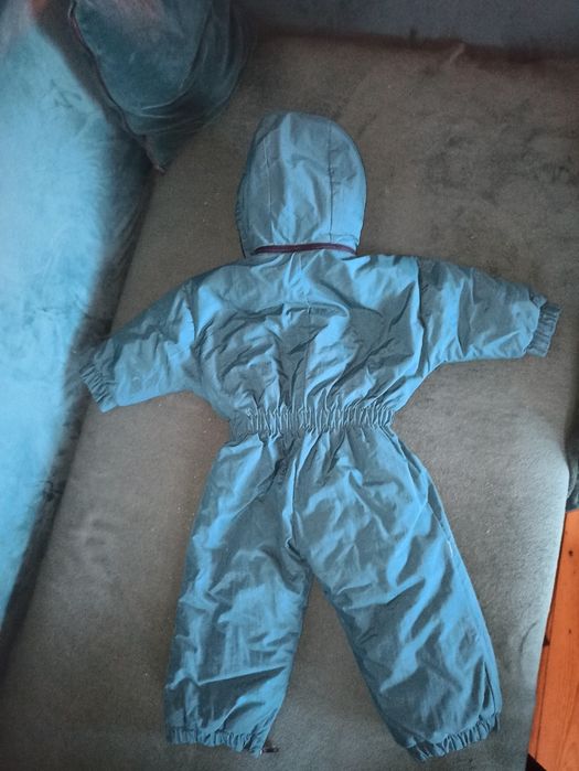 Kombinezon zimowy dziecięcy  r. 68/74cm